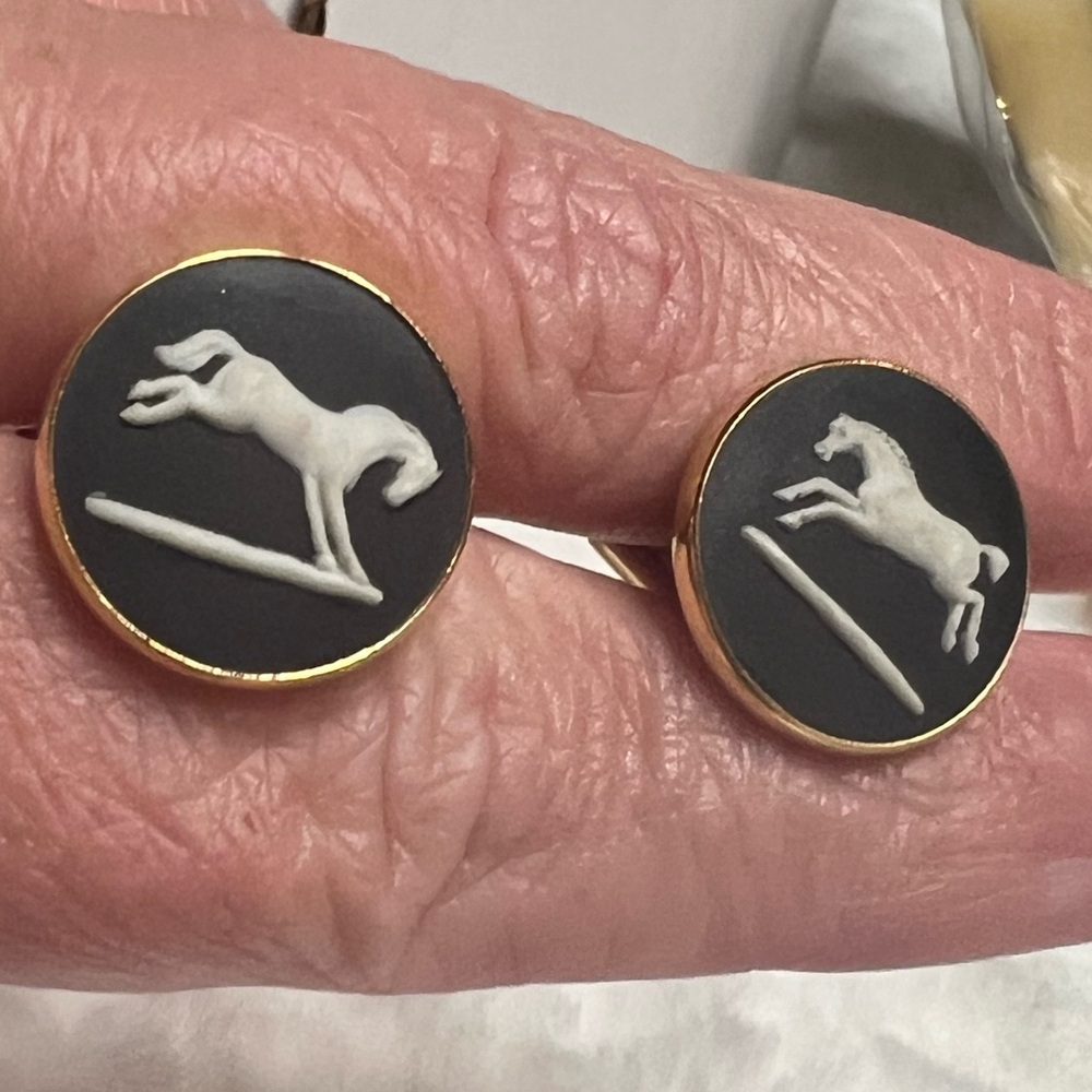 Wedgwood horse cufflinks